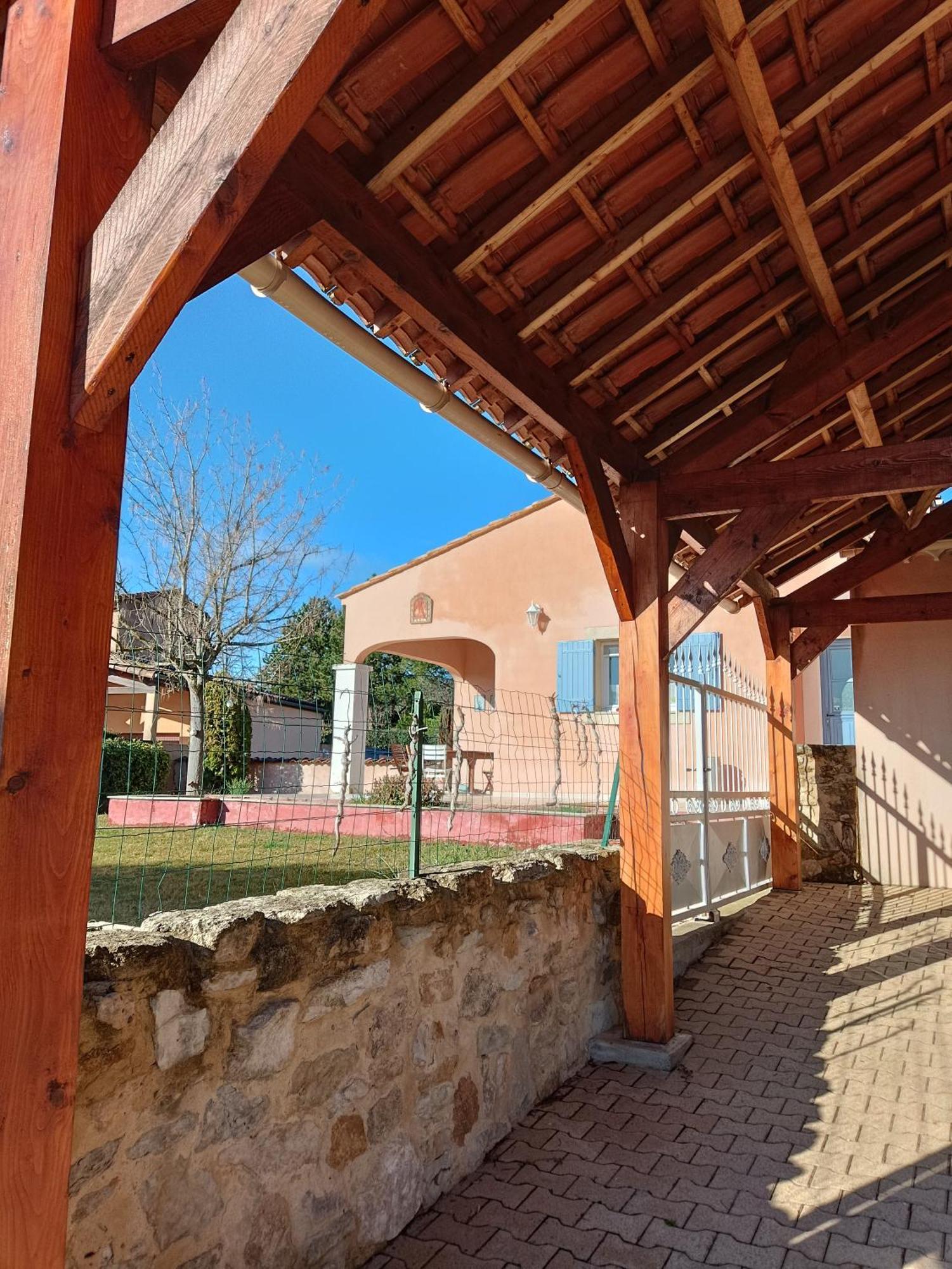 Chambres Tricastine Et Venise Saint-Paul-Trois-Chateaux Luaran gambar